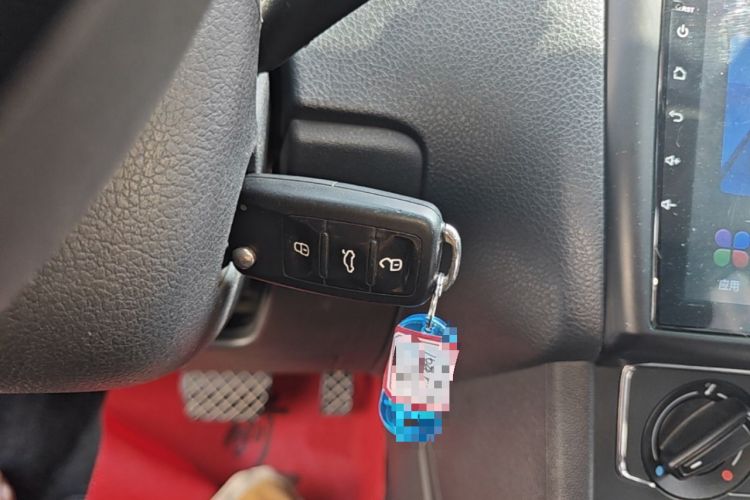 Used Volkswagen Polo 2016 1.6L Automatic Comfort Model Vehicle Key
