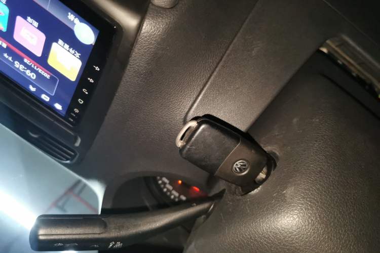 Used Volkswagen Polo 2016 1.6L Automatic Comfort Model Vehicle Key