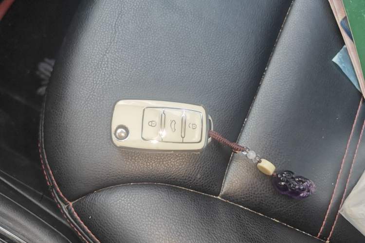 Used Volkswagen Polo 2016 1.6L Automatic Comfort Model Vehicle Key