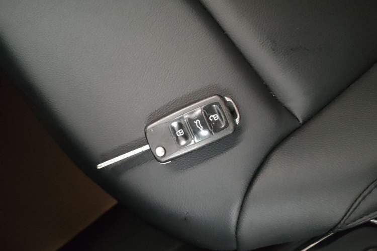 Used Volkswagen Polo 2016 1.4L Automatic Trendy Model Vehicle Key