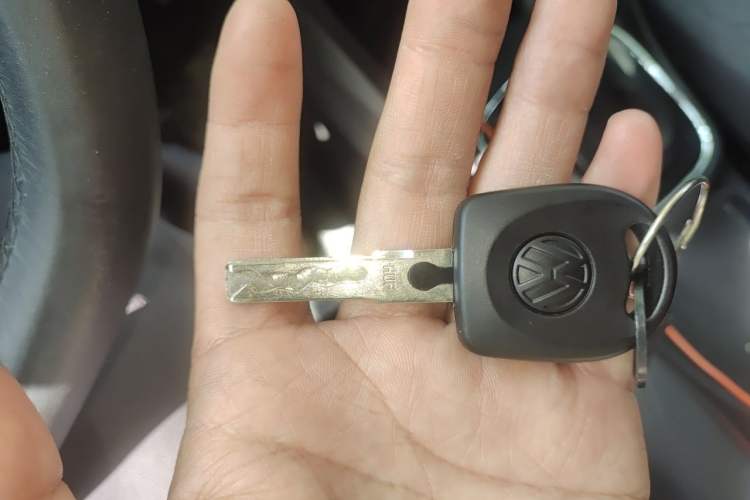 Used Volkswagen Polo 2016 1.6L Automatic Comfort Model Vehicle Key
