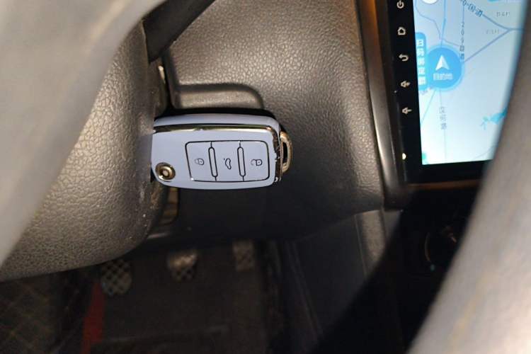 Used Volkswagen Polo 2016 1.4L Manual Fashion Model Vehicle Key