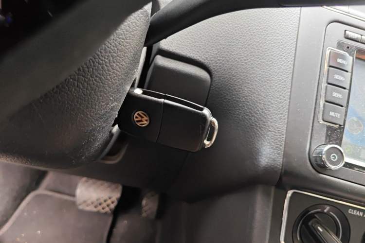 Used Volkswagen Polo 2016 1.6L Automatic Comfort Model Vehicle Key