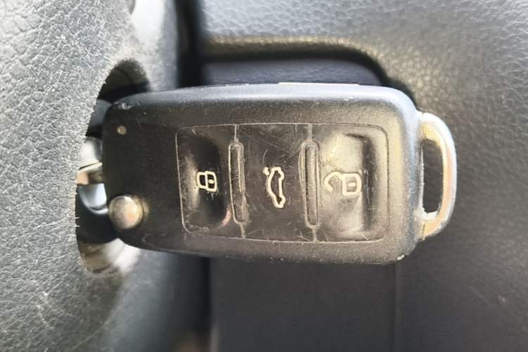 Used Volkswagen Polo 2016 1.6L Automatic Comfort Model Vehicle Key