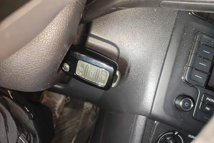 Used Volkswagen Polo 2016 1.6L Automatic Comfort Model Vehicle Key