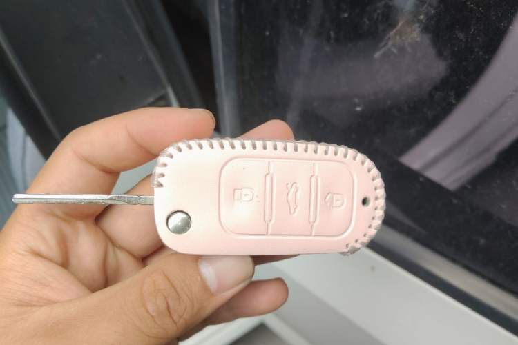 Used Volkswagen Polo 2016 1.4L Manual Fashion Model Vehicle Key