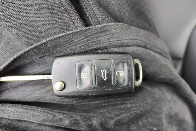 Used Volkswagen Polo 2016 1.4L Automatic Trendy Model Vehicle Key