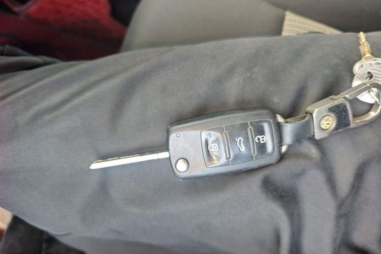 Used Volkswagen Polo 2016 1.4L Automatic Trendy Model Vehicle Key