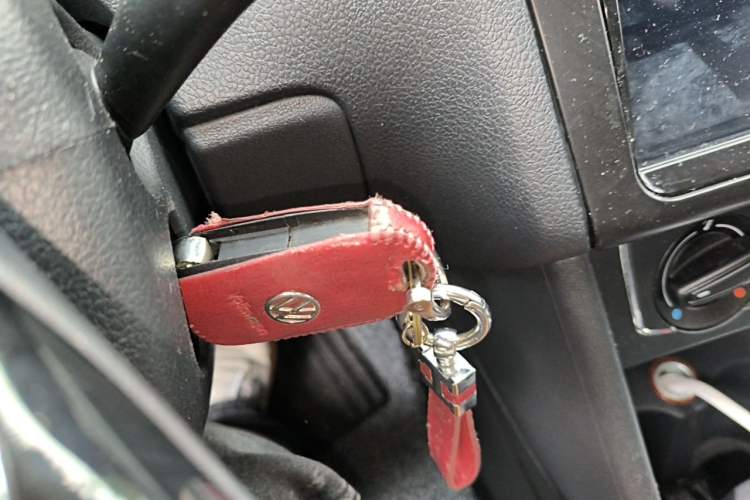 Used Volkswagen Polo 2016 1.6L Automatic Comfort Model Vehicle Key