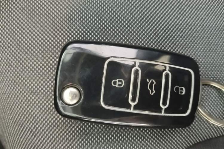 Used Volkswagen Polo 2016 1.6L Automatic Comfort Model Vehicle Key