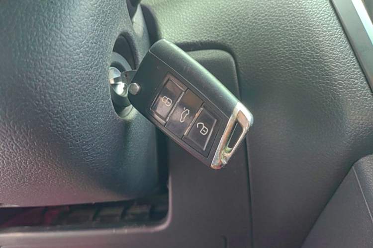 Used Volkswagen Polo 2016 1.4L Automatic Trendy Model Vehicle Key