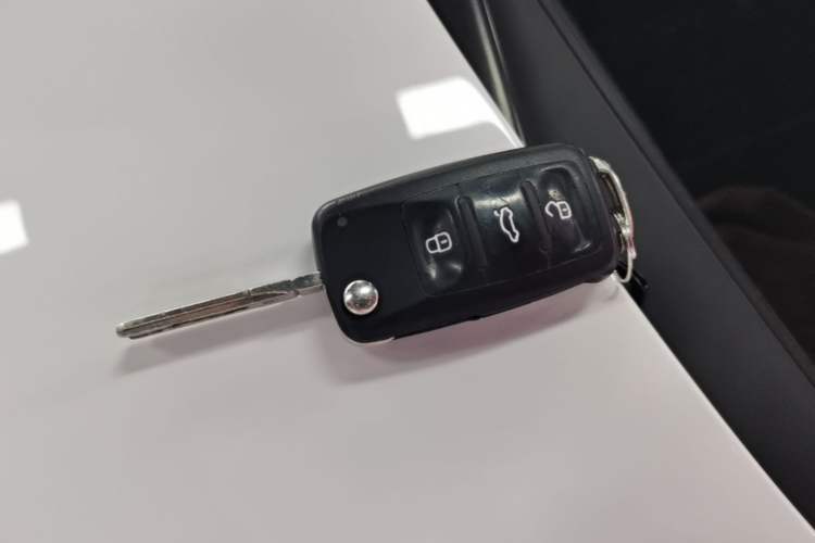 Used Volkswagen Polo 2016 1.4L Automatic Trendy Model Vehicle Key