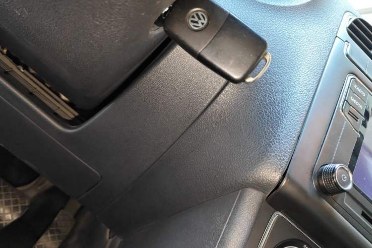 Used Volkswagen Polo 2016 1.6L Automatic Comfort Model Vehicle Key
