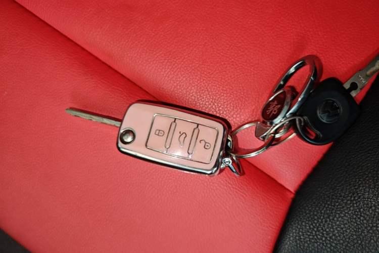Used Volkswagen Polo 2016 1.4L Automatic Trendy Model Vehicle Key