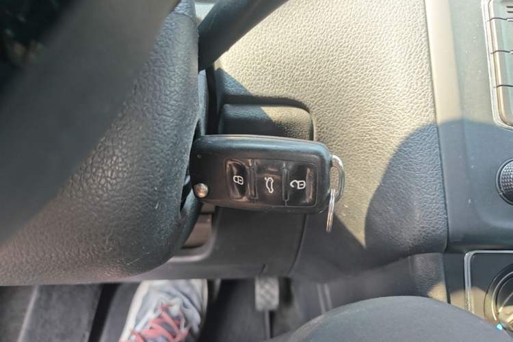 Used Volkswagen Polo 2016 1.6L Automatic Comfort Model Vehicle Key