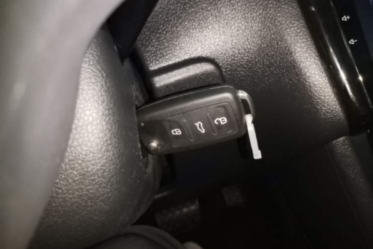Used Volkswagen Polo 2016 1.4L Automatic Trendy Model Vehicle Key