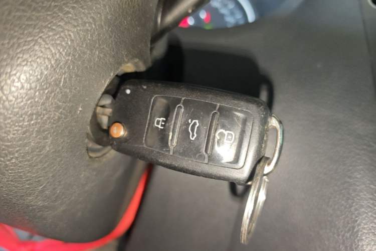 Used Volkswagen Polo 2016 1.6L Automatic Comfort Model Vehicle Key