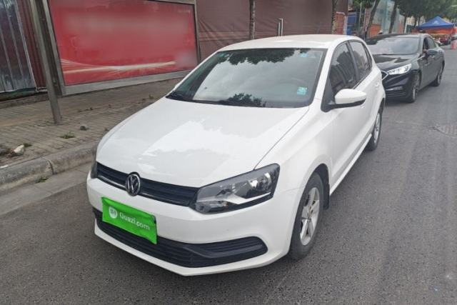 Used Volkswagen Polo 2016 1.4L Manual Fashion Model