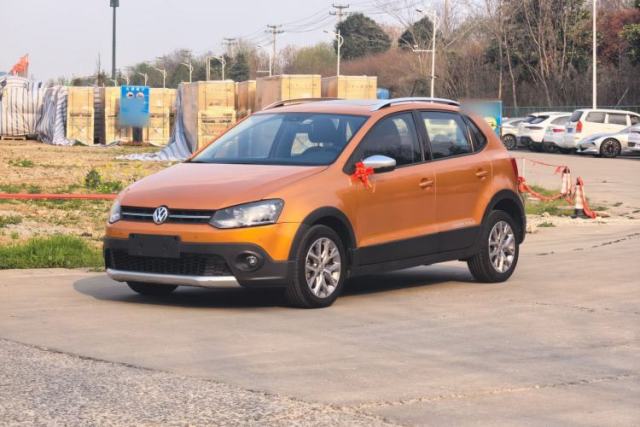 Used Volkswagen Polo 2016 1.6L Cross Polo Automatic