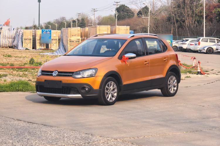 Used Volkswagen Polo 2016 1.6L Cross Polo Automatic Guazi used car, China used car export, Used car for sale, Used  cars, Cheapest cars for sale