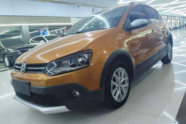 Used Volkswagen Polo 2016 1.6L Cross Polo Automatic