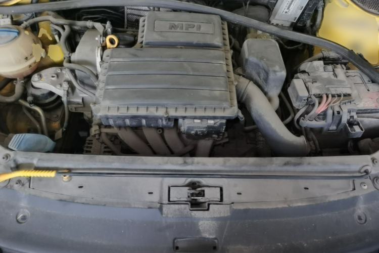 Used Volkswagen Polo 2016 1.6L Automatic Comfort Model Engine Bay