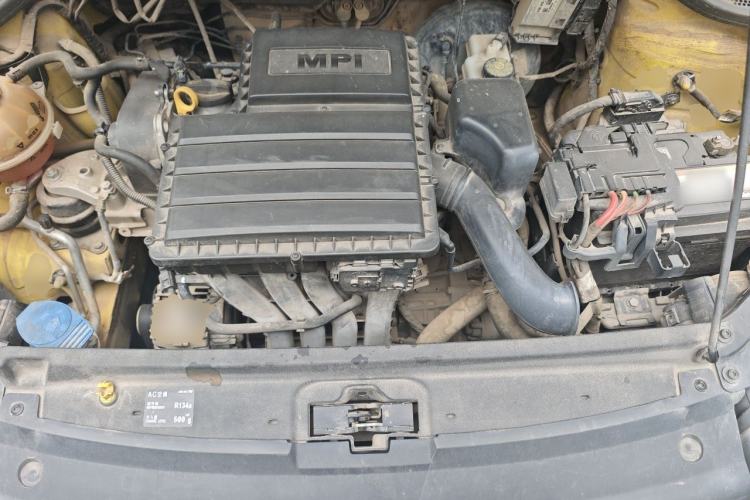 Used Volkswagen Polo 2016 1.6L Automatic Comfort Model Engine Bay