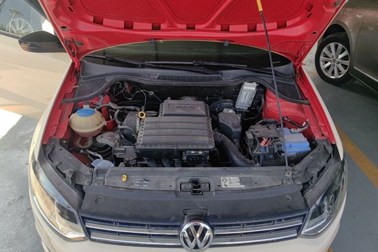 Used Volkswagen Polo 2016 1.6L Automatic Luxury Model Engine Bay