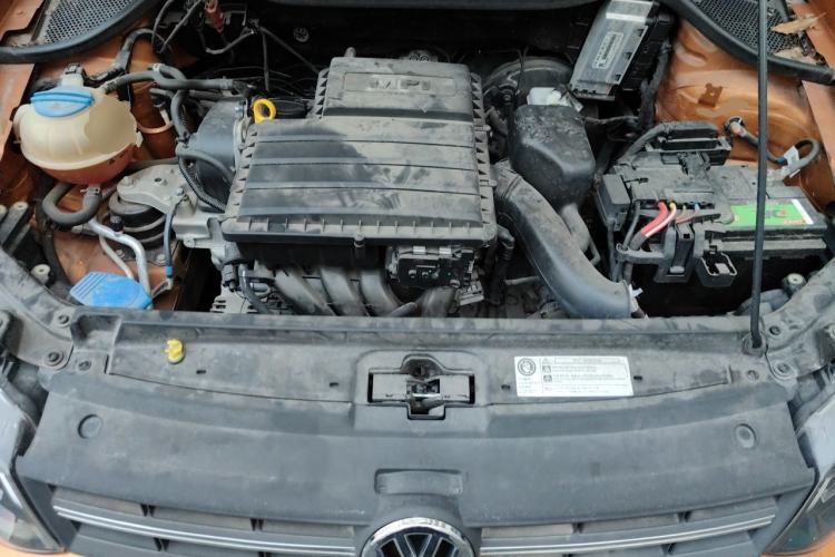 Used Volkswagen Polo 2016 1.4L Cross Polo Automatic Engine Bay