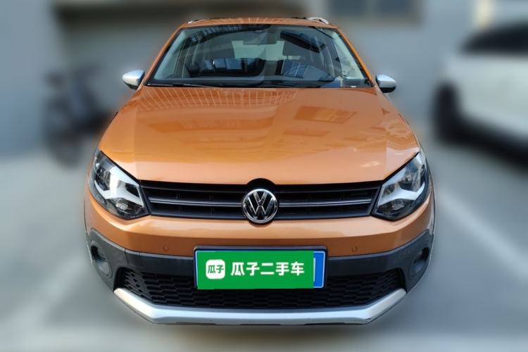 Used Volkswagen Polo 2016 1.6L Cross Polo Automatic Exterior 1