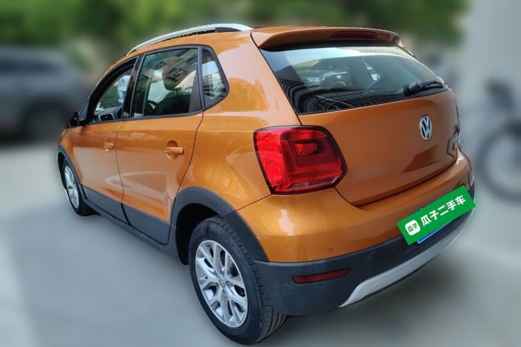 Used Volkswagen Polo 2016 1.6L Cross Polo Automatic Exterior 3