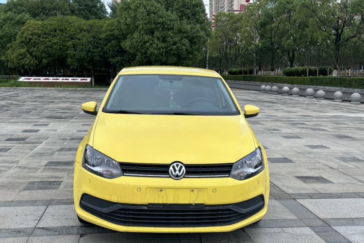 Used Volkswagen Polo 2016 1.4L Automatic Trendy Model Exterior 3