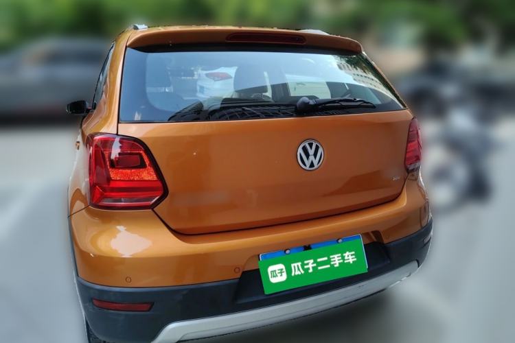 Used Volkswagen Polo 2016 1.6L Cross Polo Automatic Exterior 4