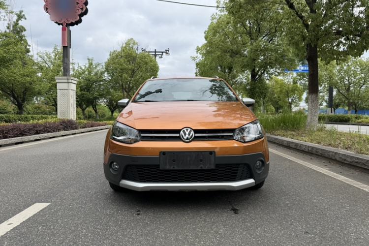 Used Volkswagen Polo 2016 1.6L Cross Polo Automatic Exterior 5