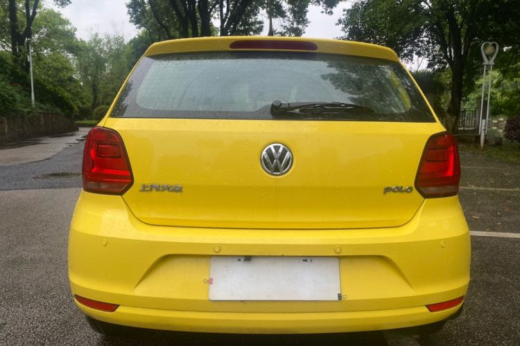 Used Volkswagen Polo 2016 1.4L Automatic Trendy Model Exterior 5