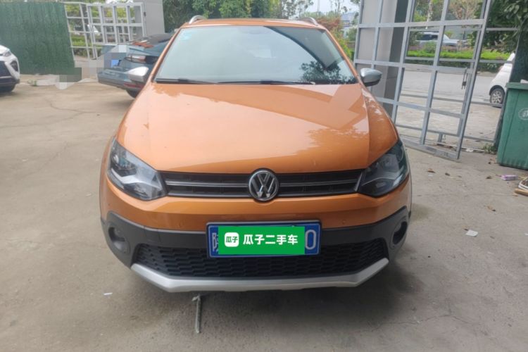 Used Volkswagen Polo 2016 1.6L Cross Polo Automatic Front