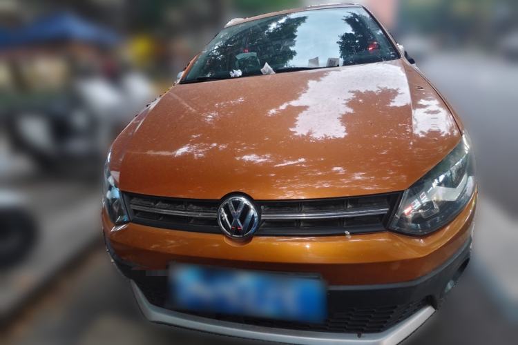 Used Volkswagen Polo 2016 1.4L Cross Polo Manual Front