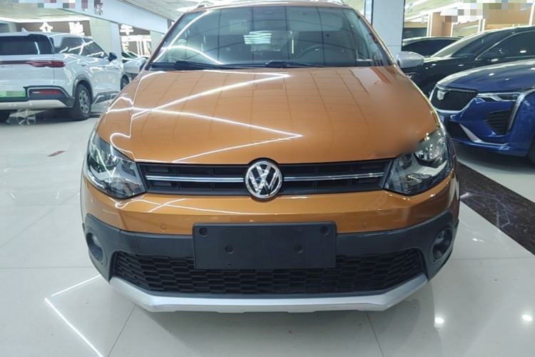 Used Volkswagen Polo 2016 1.6L Cross Polo Automatic Front