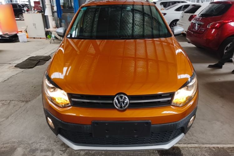 Used Volkswagen Polo 2016 1.6L Cross Polo Automatic Front