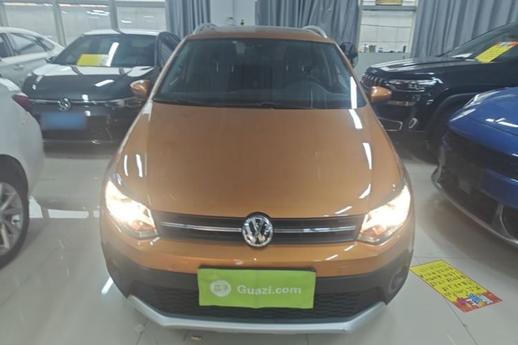 Used Volkswagen Polo 2016 1.6L Cross Polo Automatic Front