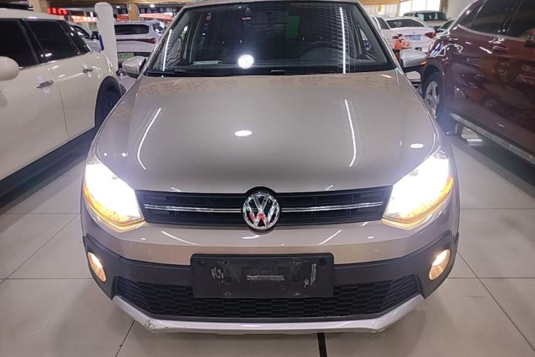 Used Volkswagen Polo 2016 1.4L Cross Polo Automatic Front