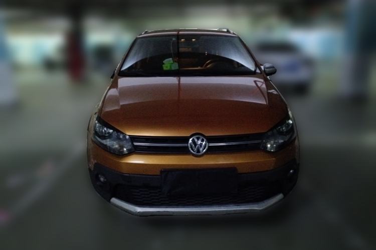 Used Volkswagen Polo 2016 1.6L Cross Polo Automatic Front