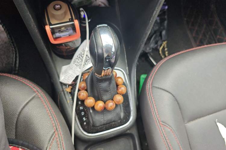 Used Volkswagen Polo 2016 1.6L Automatic Comfort Model Gear Lever