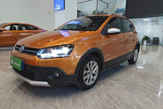 Used Volkswagen Polo 2016 1.6L Cross Polo Automatic