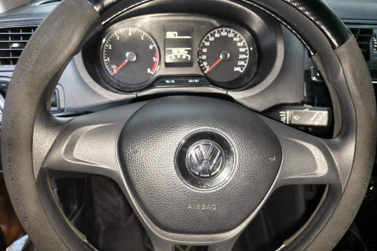 Used Volkswagen Polo 2016 1.4L Cross Polo Manual Instrument Cluster