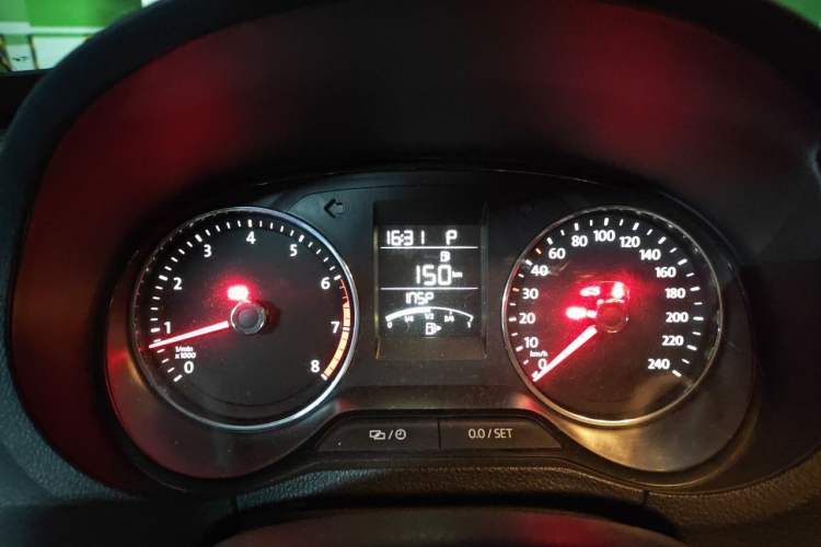 Used Volkswagen Polo 2016 1.6L Cross Polo Automatic Instrument Cluster