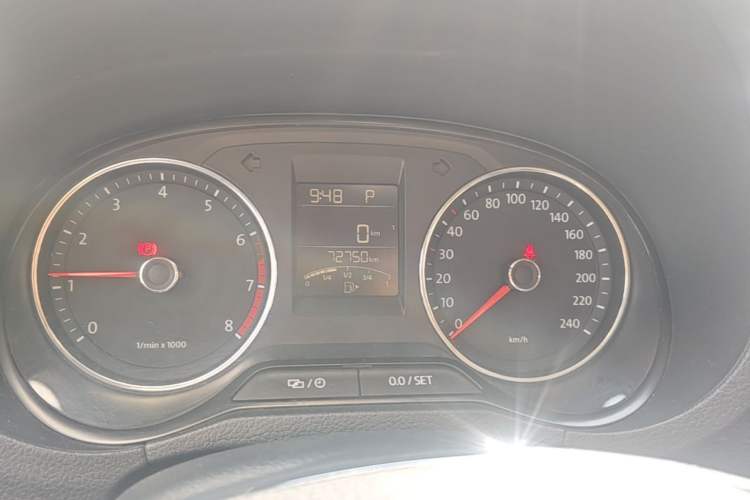 Used Volkswagen Polo 2016 1.6L Cross Polo Automatic Instrument Cluster