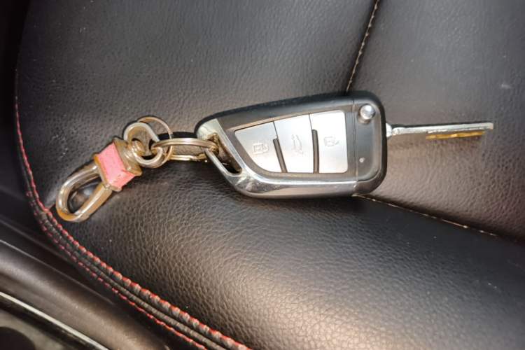 Used Volkswagen Polo 2016 1.6L Cross Polo Automatic Interior 1