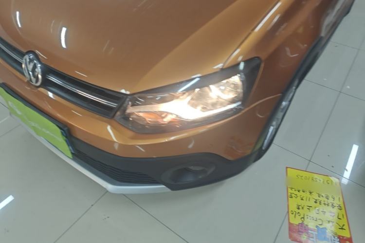 Used Volkswagen Polo 2016 1.6L Cross Polo Automatic Left Front Headlight