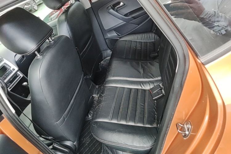 Used Volkswagen Polo 2016 1.6L Cross Polo Automatic Left Rear Seat
